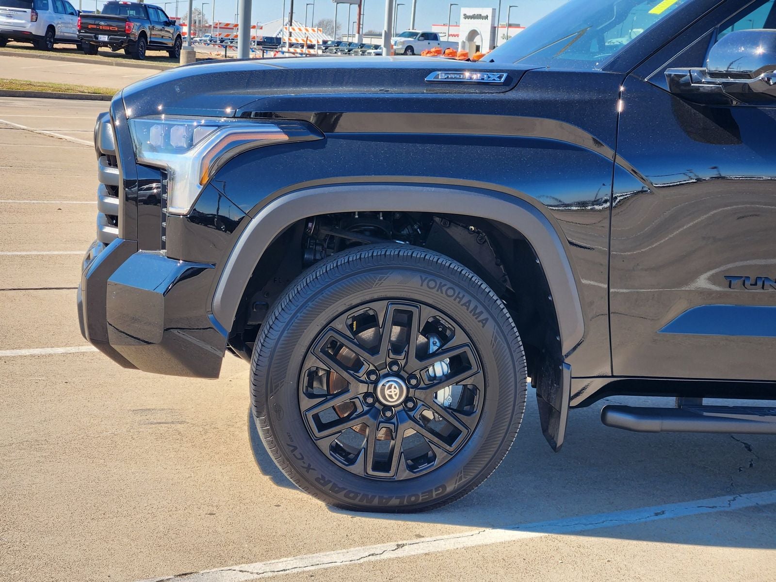 2025 Toyota Tundra Hybrid Limited CrewMax 6.4' Bed