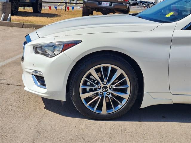 2024 INFINITI Q50 LUXE