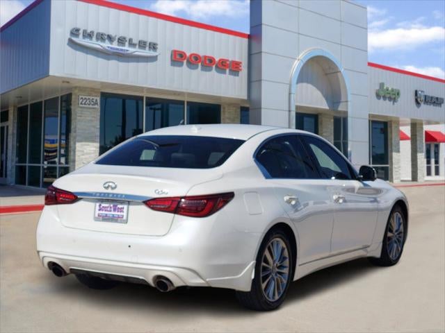 2024 INFINITI Q50 LUXE