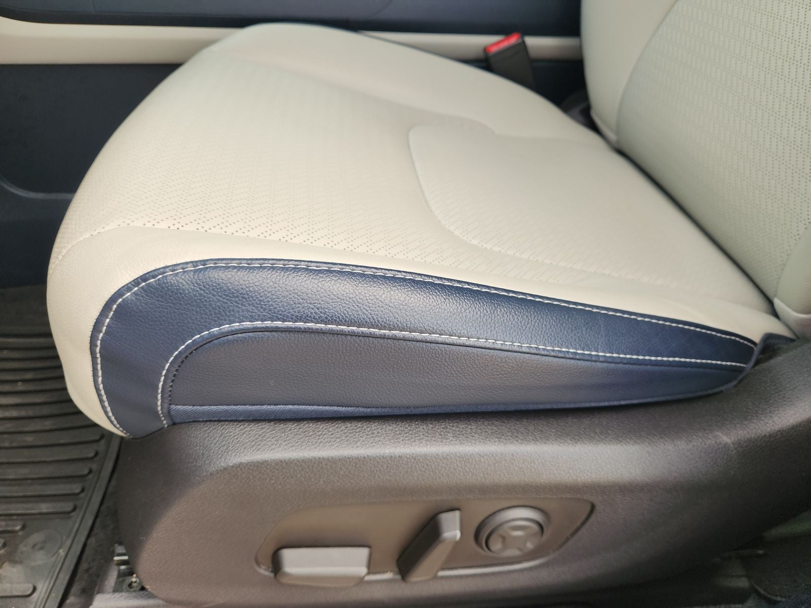 2025 Kia Carnival MPV SX Prestige
