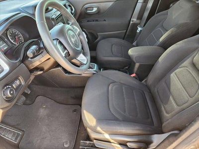 2018 Jeep Renegade Latitude FWD