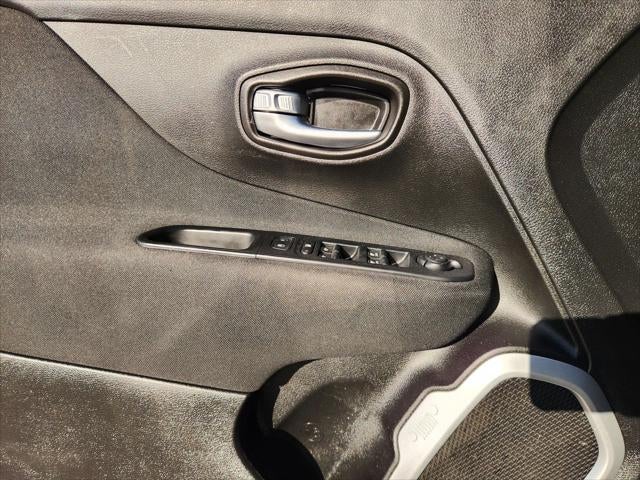 2018 Jeep Renegade Latitude FWD