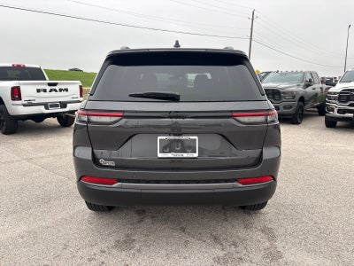 2026 Jeep Grand Cherokee GRAND CHEROKEE LAREDO ALTITUDE 4X2