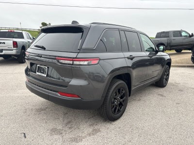 2026 Jeep Grand Cherokee GRAND CHEROKEE LAREDO ALTITUDE 4X2