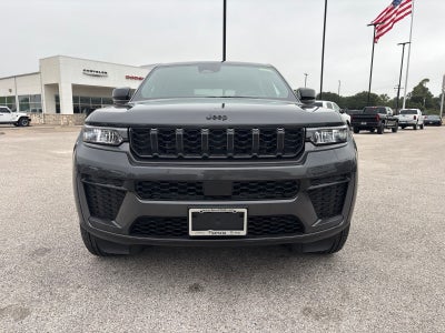 2026 Jeep Grand Cherokee GRAND CHEROKEE LAREDO ALTITUDE 4X2
