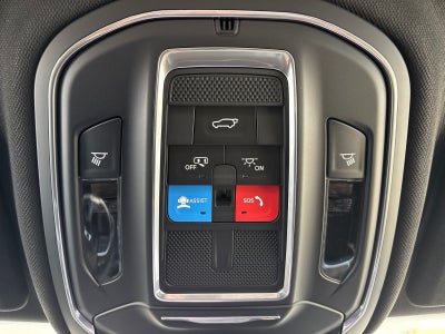 2027 Jeep Grand Cherokee Laredo Altitude