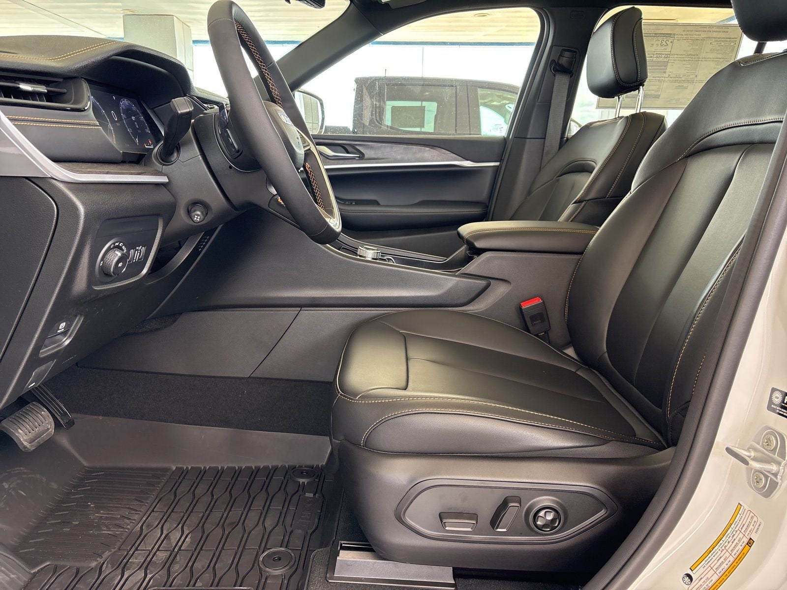 2026 Jeep Grand Cherokee GRAND CHEROKEE 85TH ANNIVERSARY EDITION 4X4