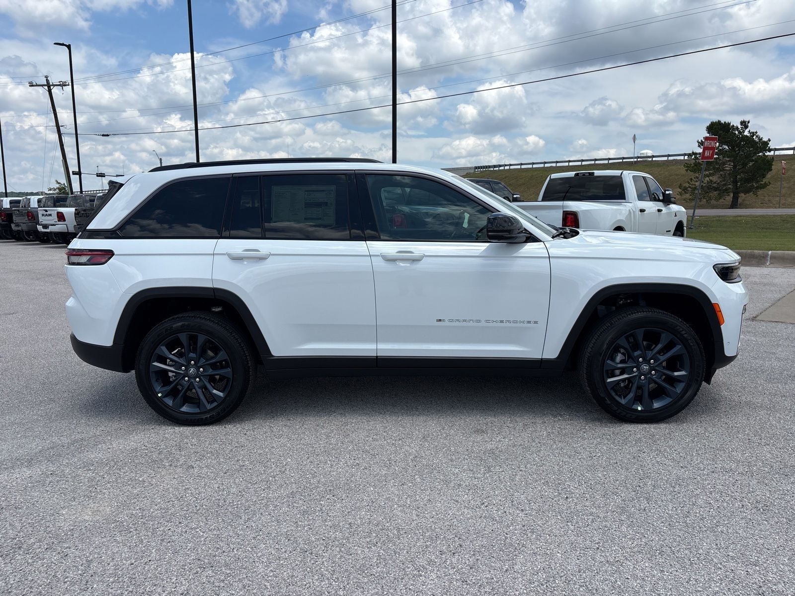 2026 Jeep Grand Cherokee GRAND CHEROKEE 85TH ANNIVERSARY EDITION 4X4