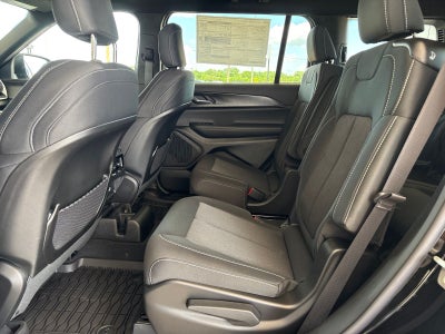 2026 Jeep Grand Cherokee L GRAND CHEROKEE L LAREDO 4X2