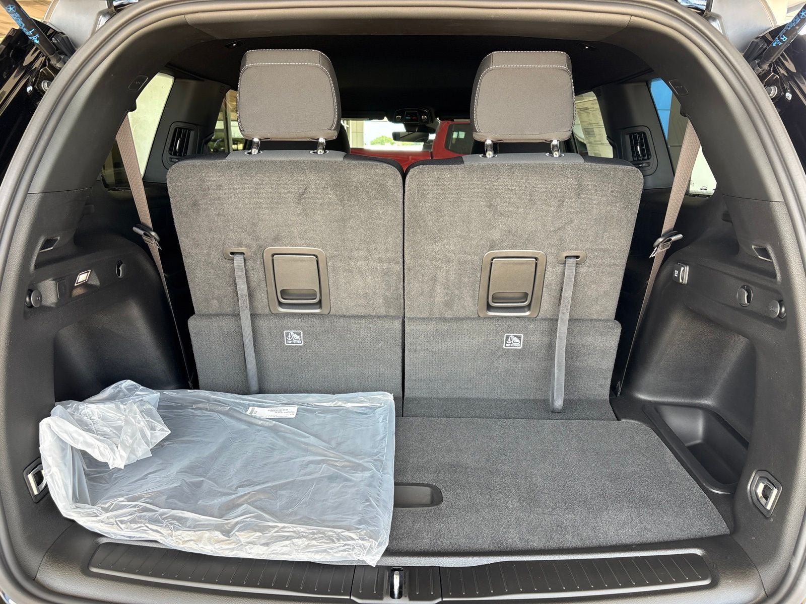 2026 Jeep Grand Cherokee L GRAND CHEROKEE L LAREDO 4X2