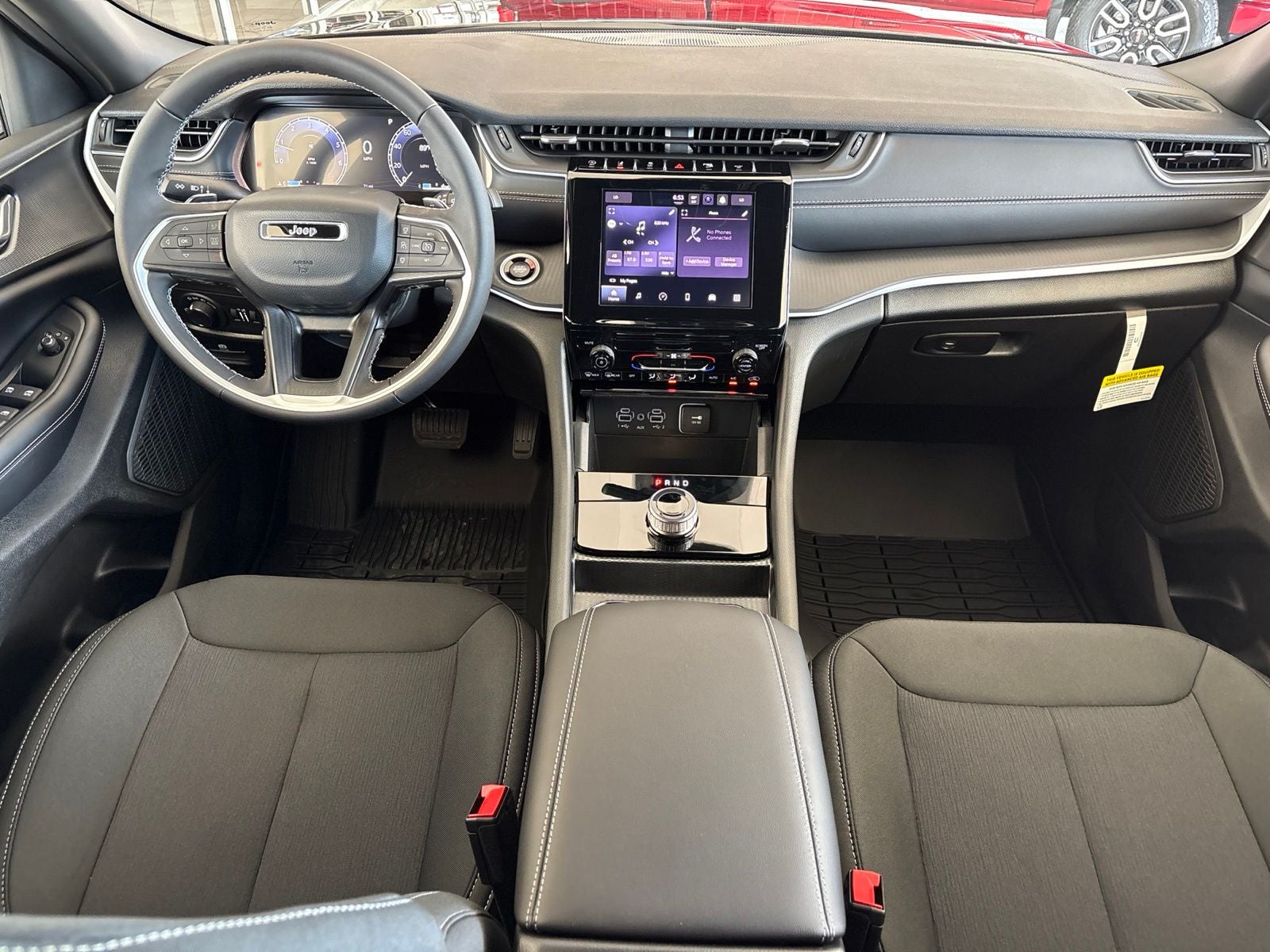 2026 Jeep Grand Cherokee L GRAND CHEROKEE L LAREDO 4X2