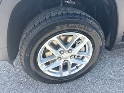 2026 Jeep Grand Cherokee L GRAND CHEROKEE L LAREDO 4X2