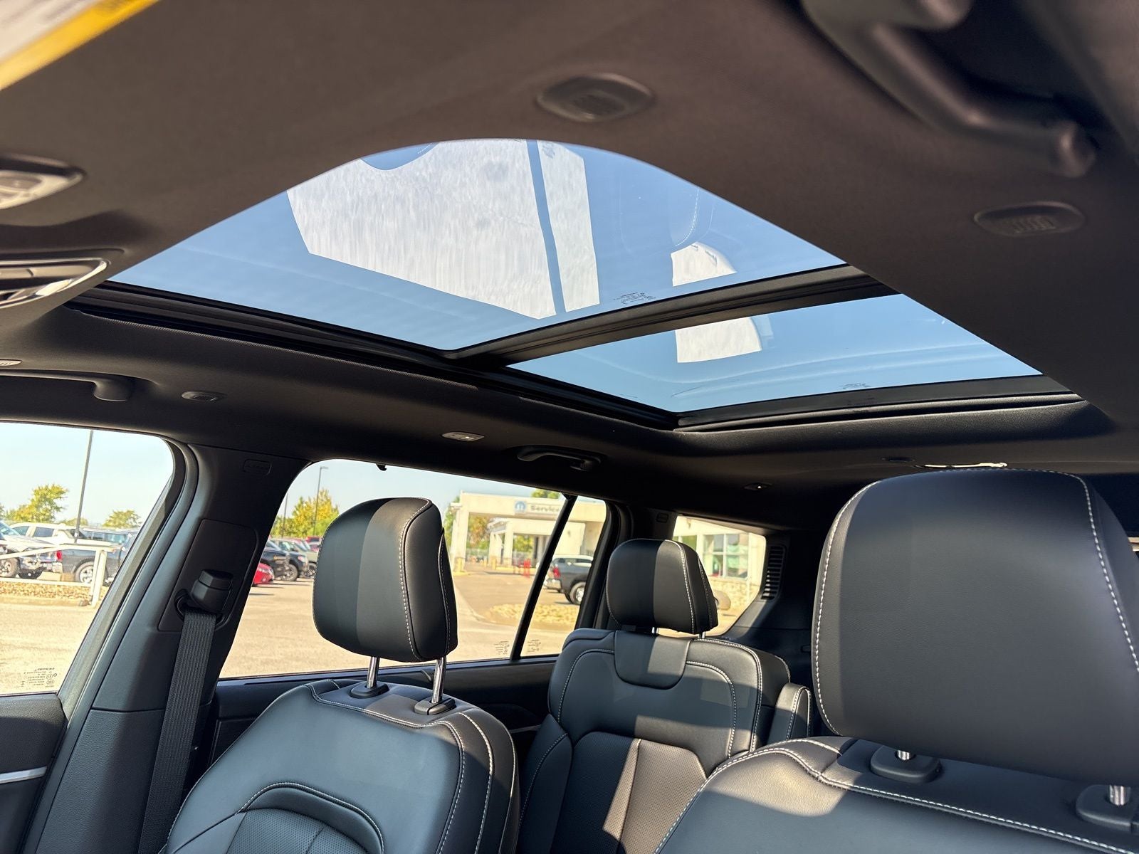 2025 Jeep Grand Cherokee L GRAND CHEROKEE L LIMITED 4X2