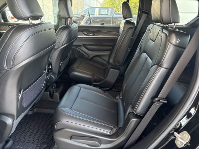 2025 Jeep Grand Cherokee L GRAND CHEROKEE L LIMITED 4X2