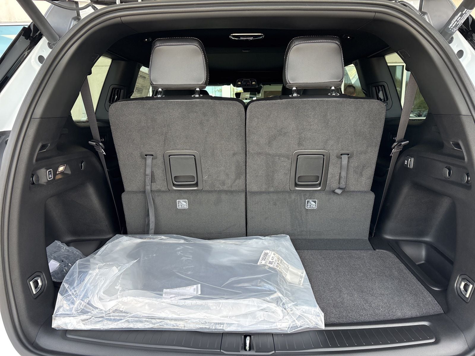 2025 Jeep Grand Cherokee L GRAND CHEROKEE L LIMITED 4X4