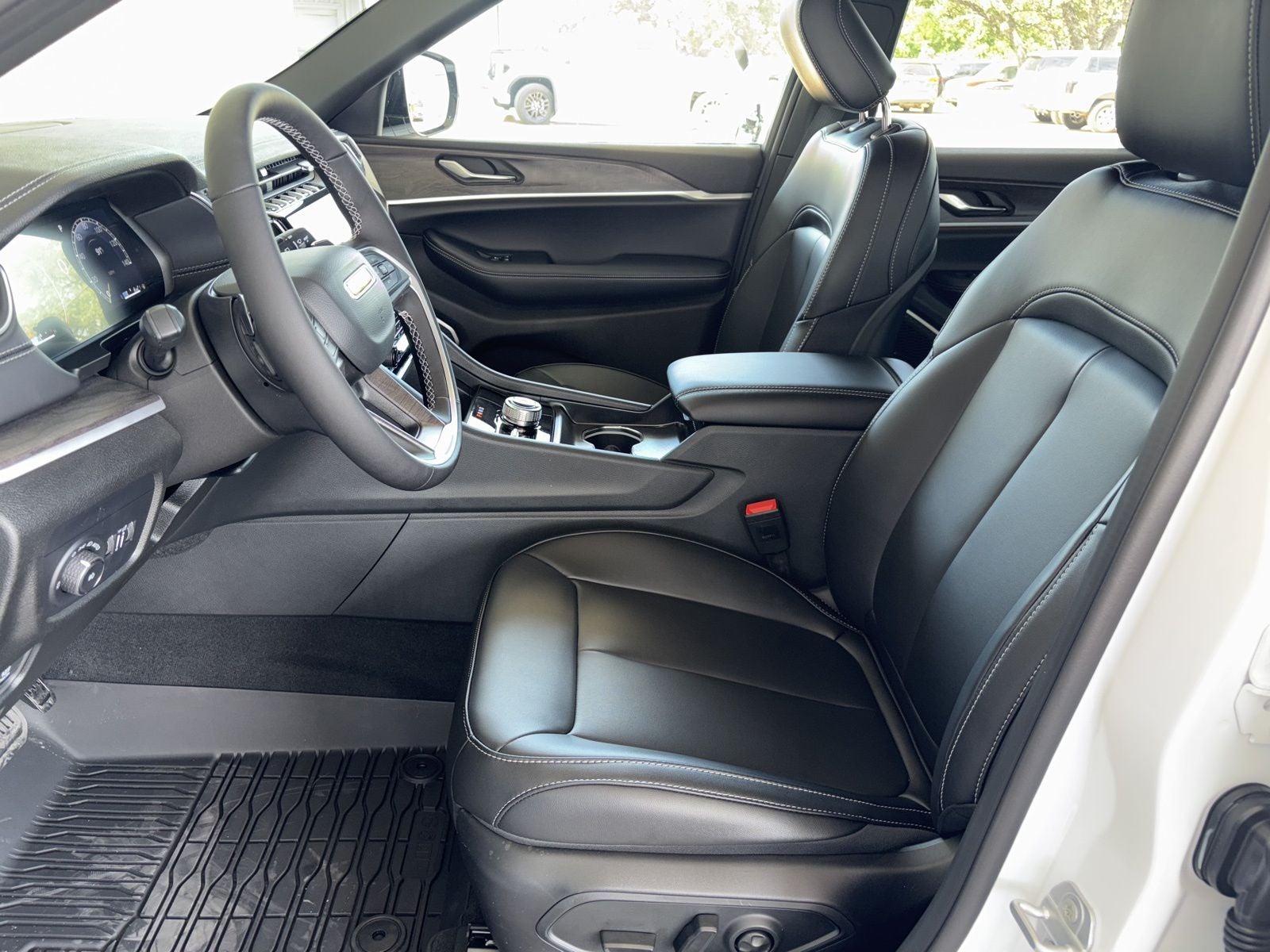 2025 Jeep Grand Cherokee L GRAND CHEROKEE L LIMITED 4X4