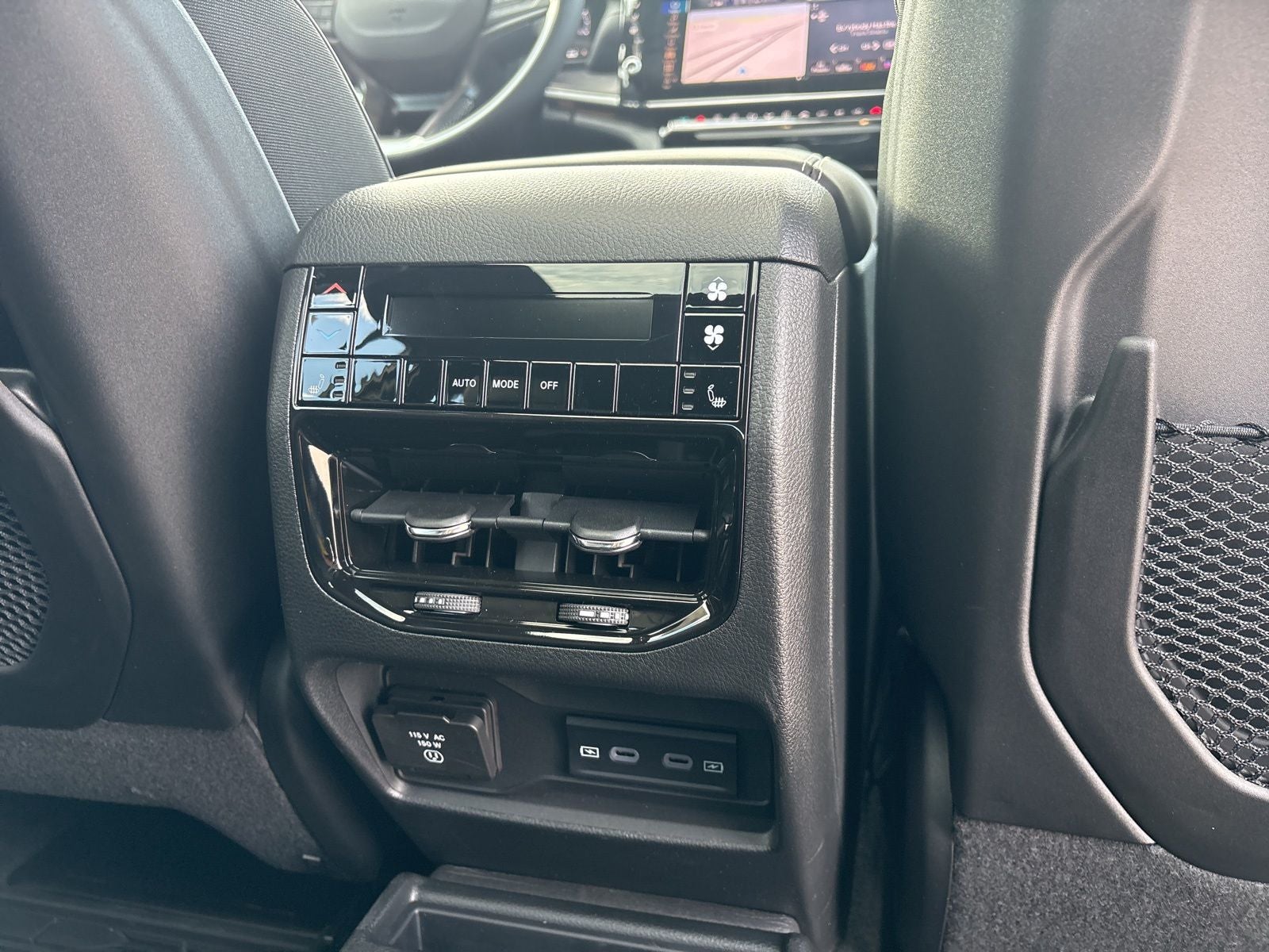 2026 Jeep Grand Cherokee L GRAND CHEROKEE L LIMITED RESERVE 4X4