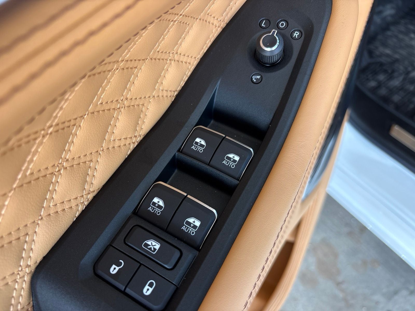 2026 Jeep Grand Cherokee L GRAND CHEROKEE L SUMMIT 4X4