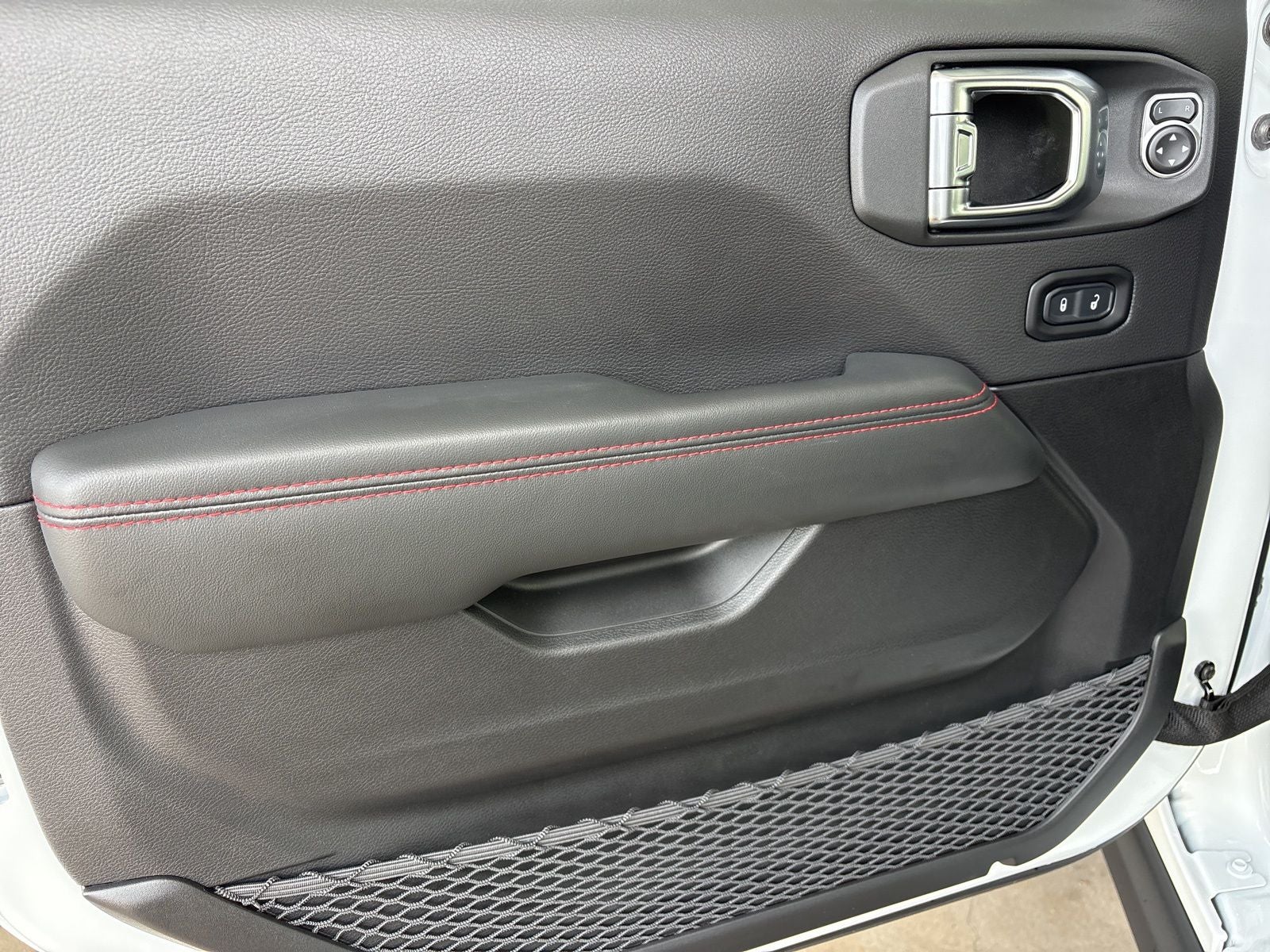 2026 Jeep Wrangler WRANGLER 4-DOOR MOAB 392