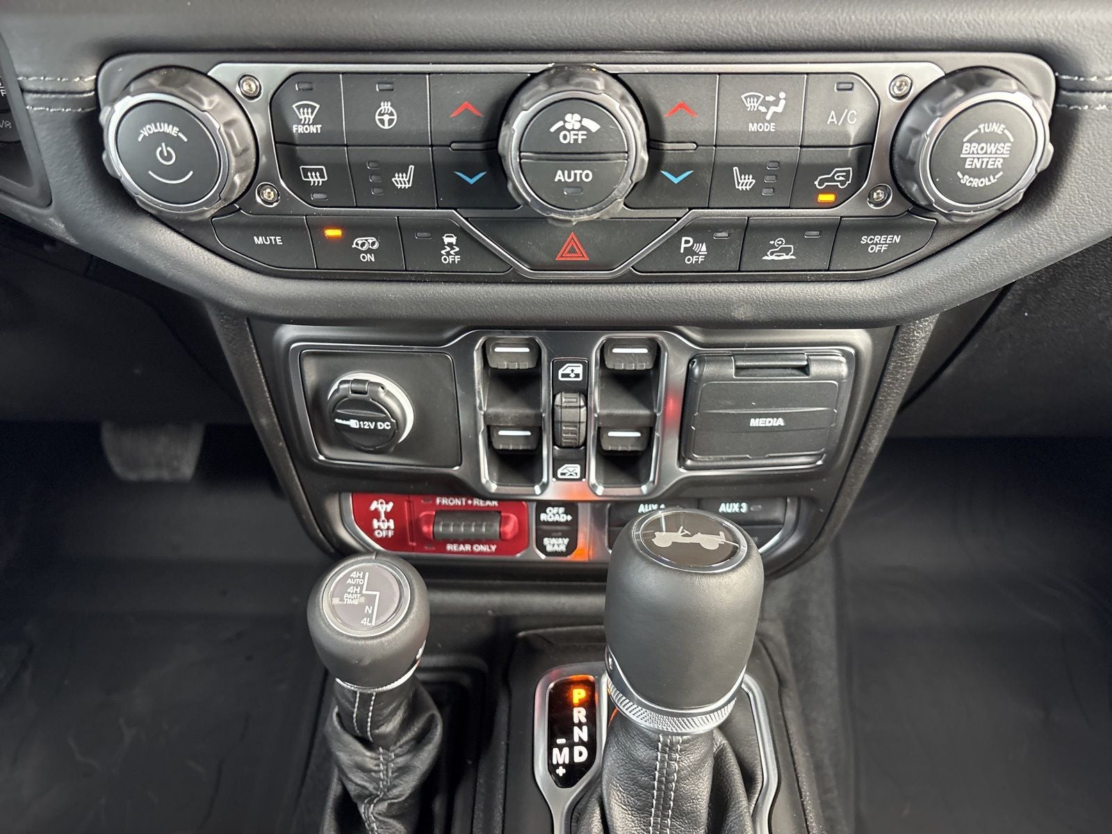 2026 Jeep Wrangler WRANGLER 4-DOOR MOAB 392