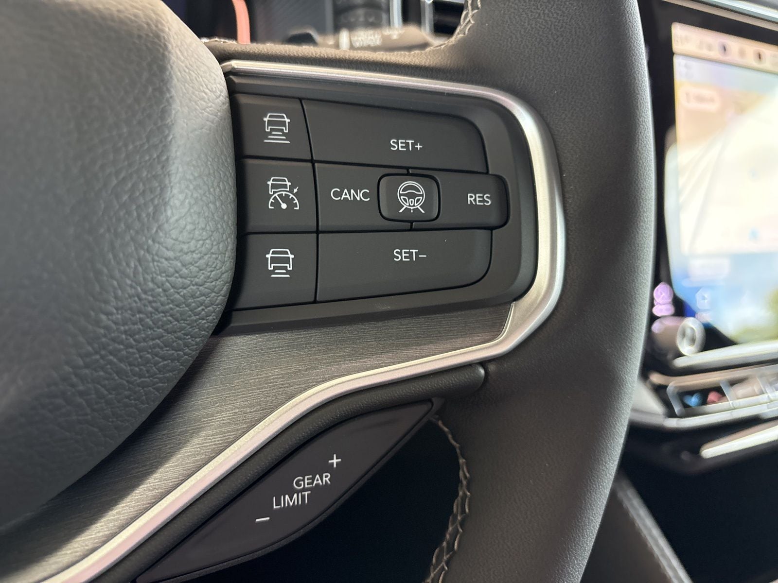 2026 Jeep Grand Wagoneer GRAND WAGONEER UPLAND 4X4