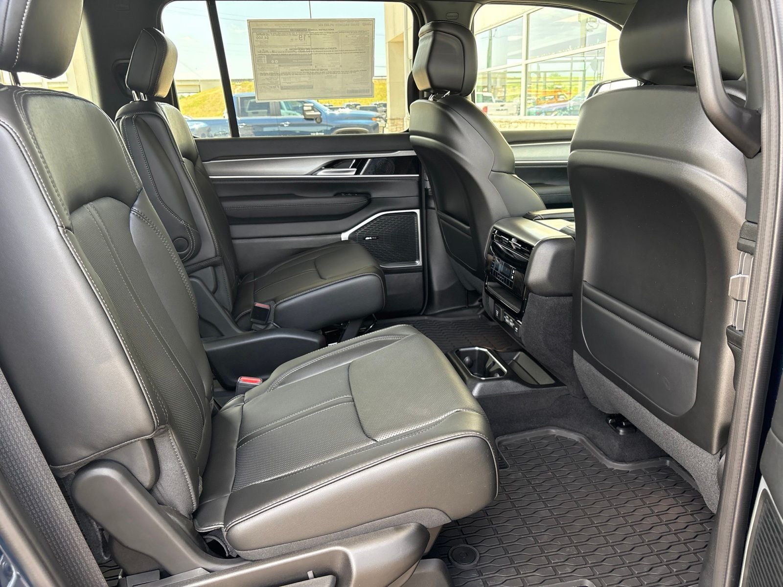 2026 Jeep Grand Wagoneer GRAND WAGONEER UPLAND 4X4