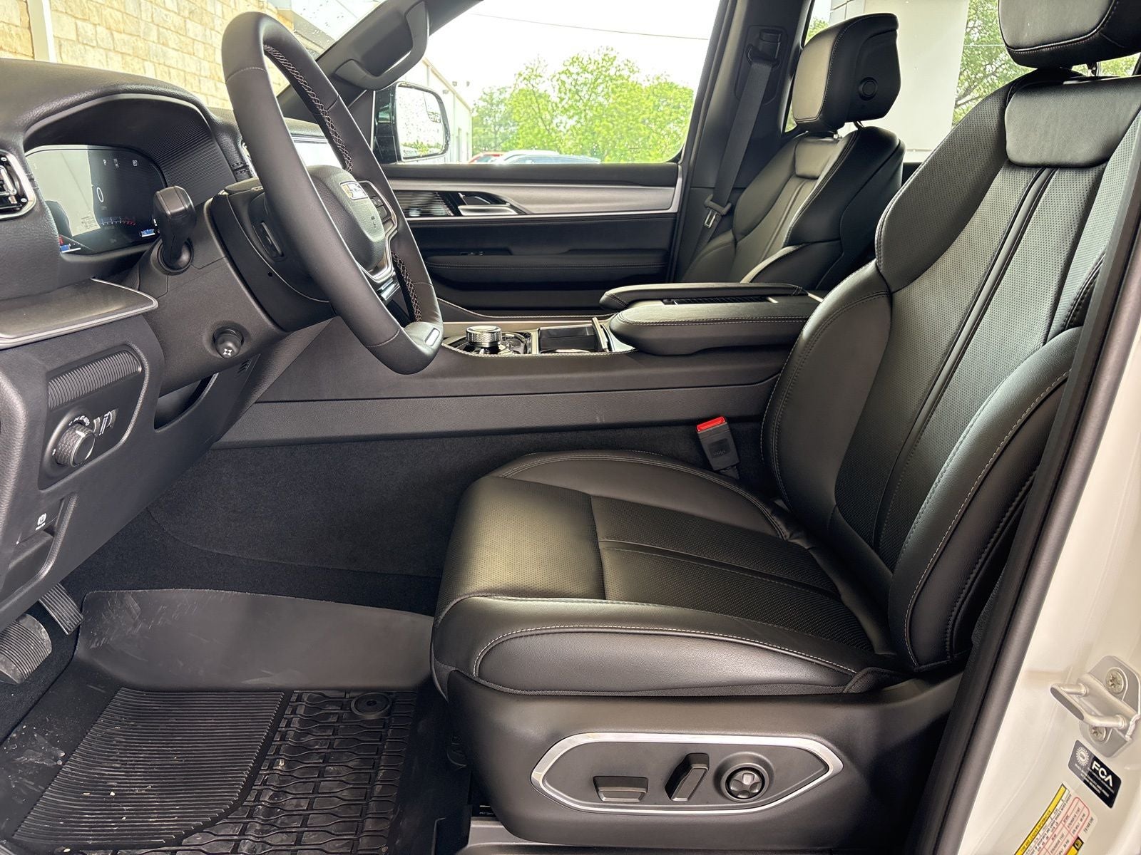 2026 Jeep Grand Wagoneer Upland
