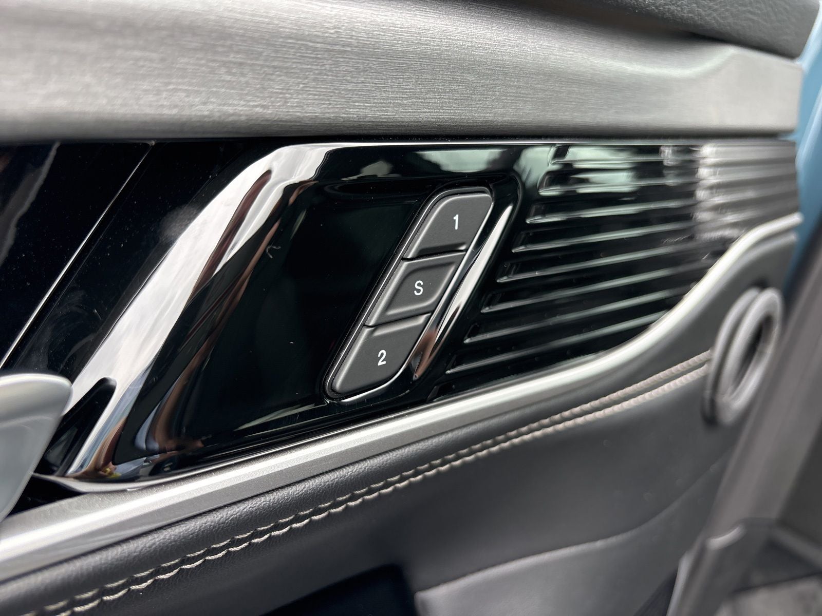 2026 Jeep Grand Wagoneer GRAND WAGONEER LIMITED ALTITUDE 4X4