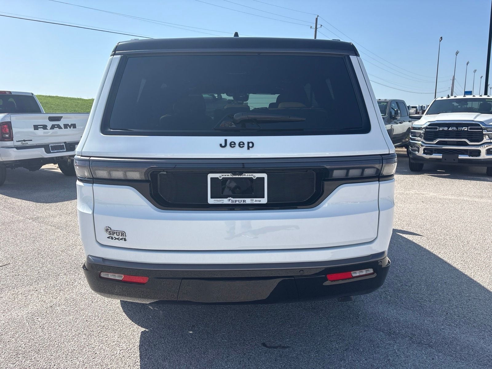 2026 Jeep Grand Wagoneer GRAND WAGONEER SUMMIT RESERVE 4X4