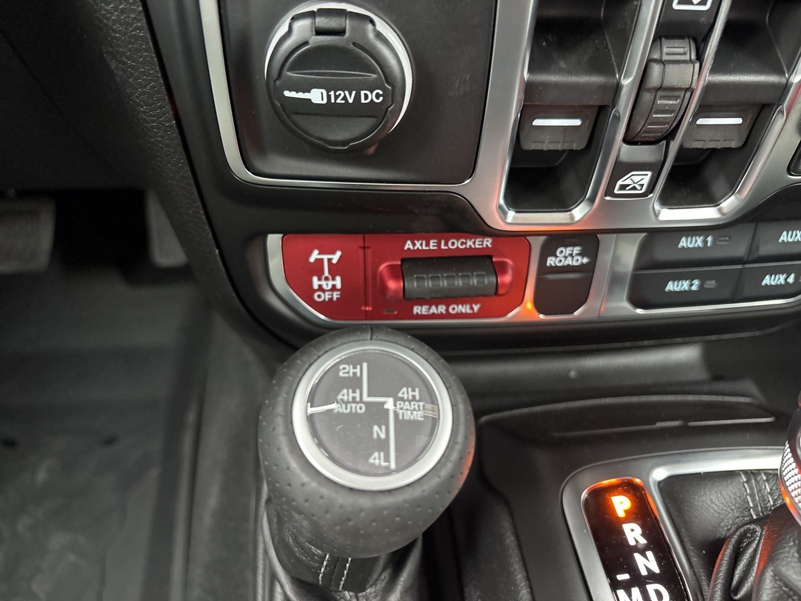 2026 Jeep Gladiator GLADIATOR MOJAVE X 4X4