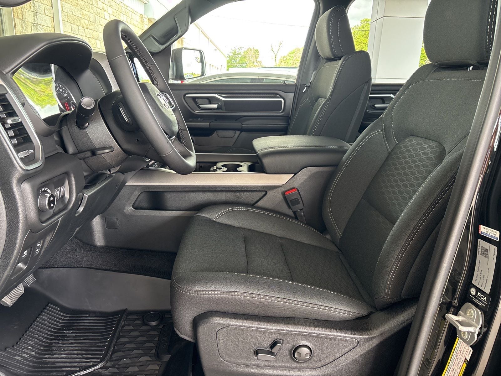 2026 RAM Ram 1500 RAM 1500 LONE STAR CREW CAB 4X2 5'7' BOX