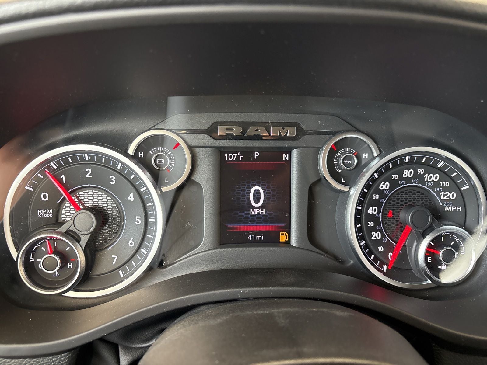 2026 RAM Ram 1500 RAM 1500 EXPRESS CREW CAB 4X2 5'7' BOX