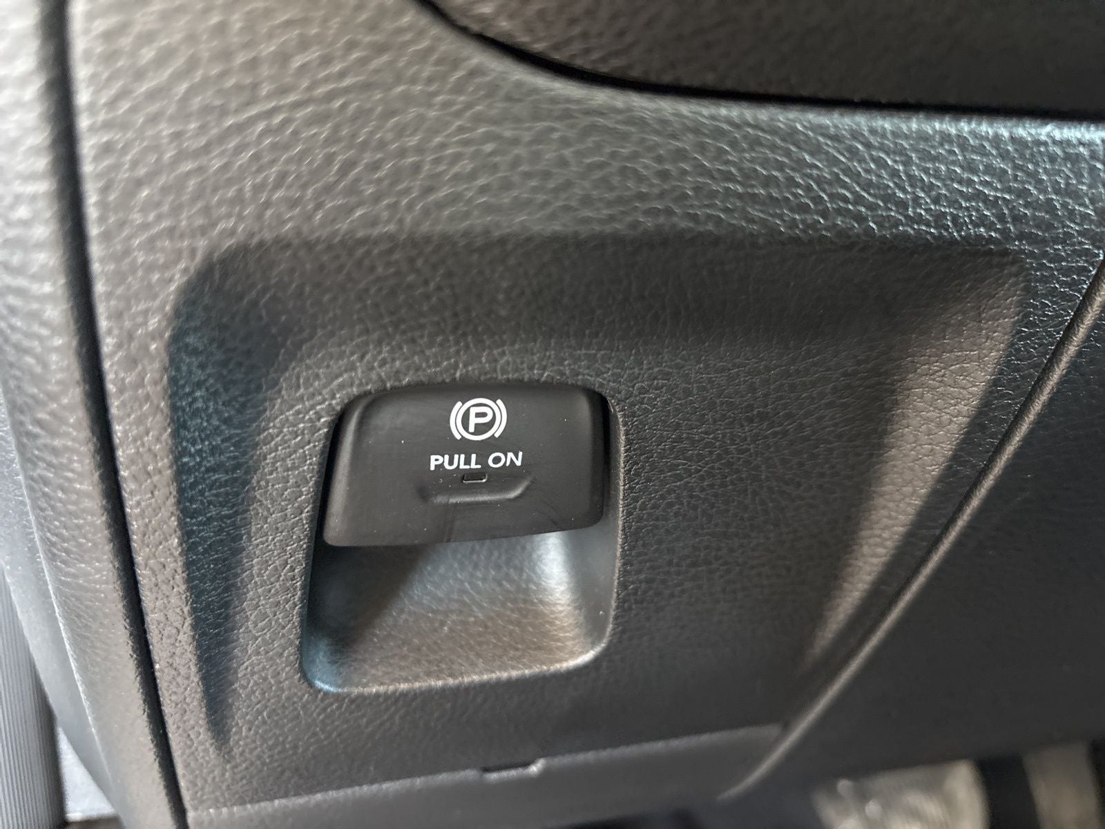 2026 RAM Ram 1500 RAM 1500 EXPRESS QUAD CAB 4X4 6'4' BOX