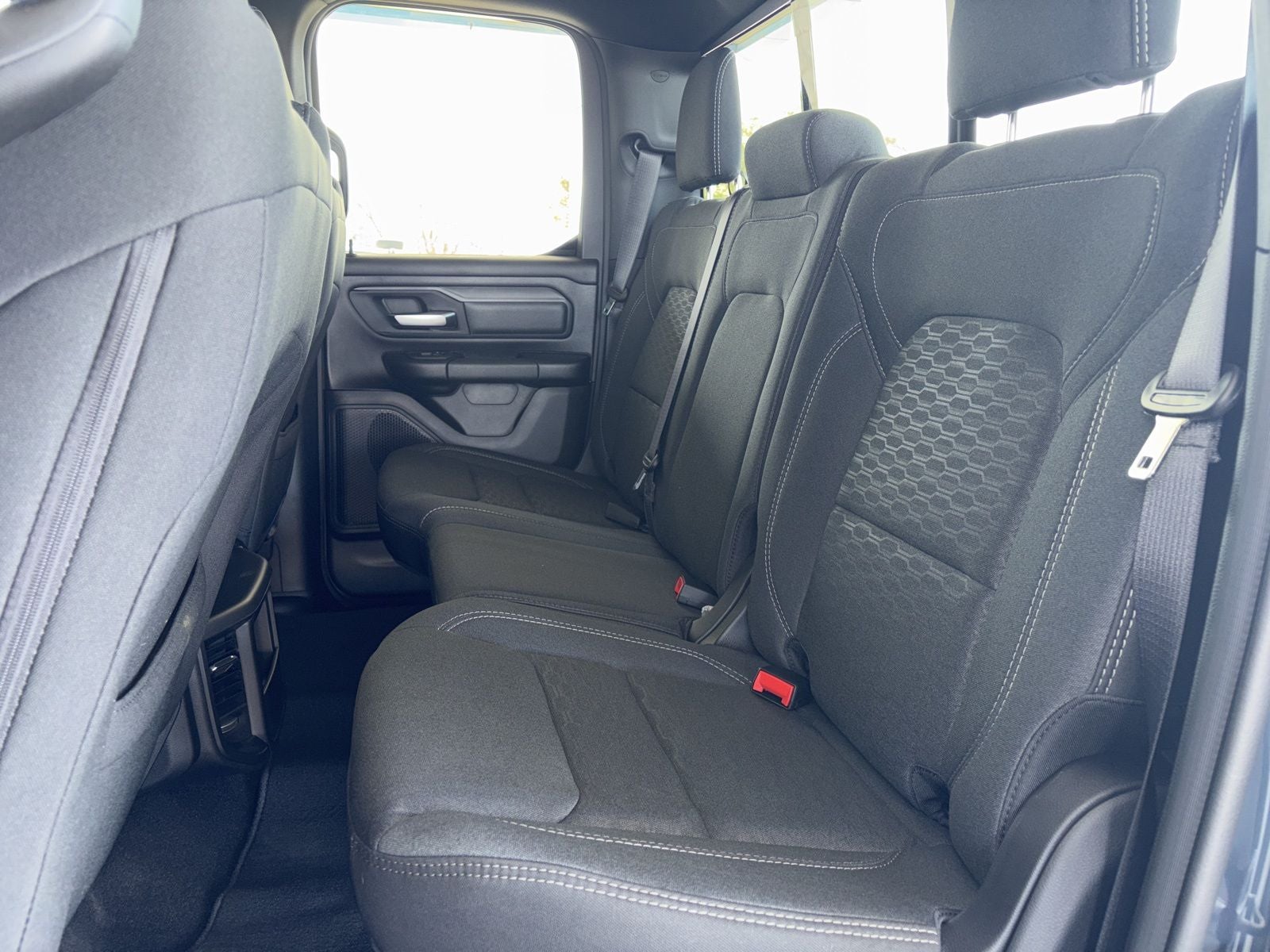 2026 RAM Ram 1500 RAM 1500 EXPRESS QUAD CAB 4X2 6'4' BOX