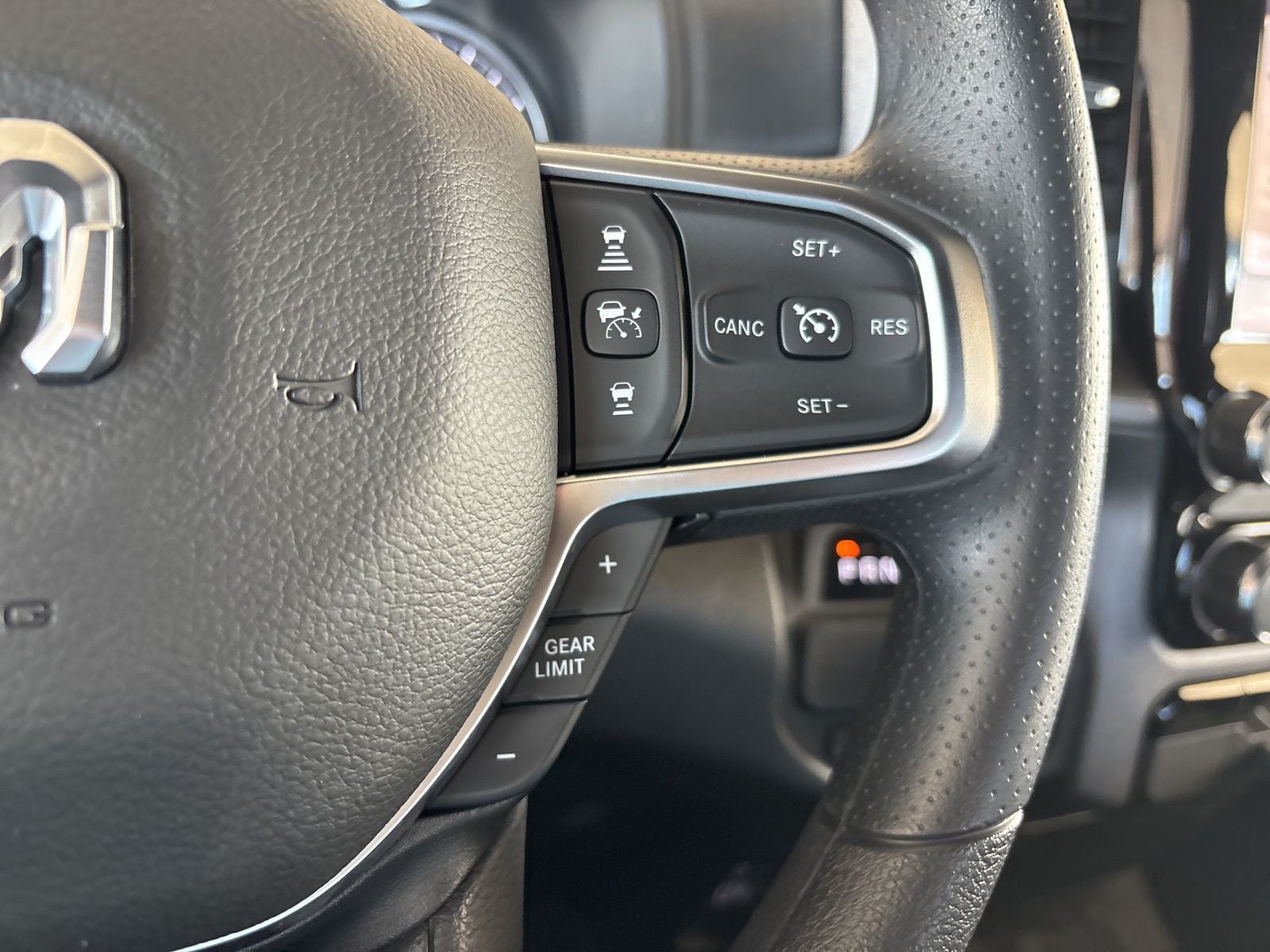 2026 RAM Ram 1500 RAM 1500 EXPRESS QUAD CAB 4X2 6'4' BOX