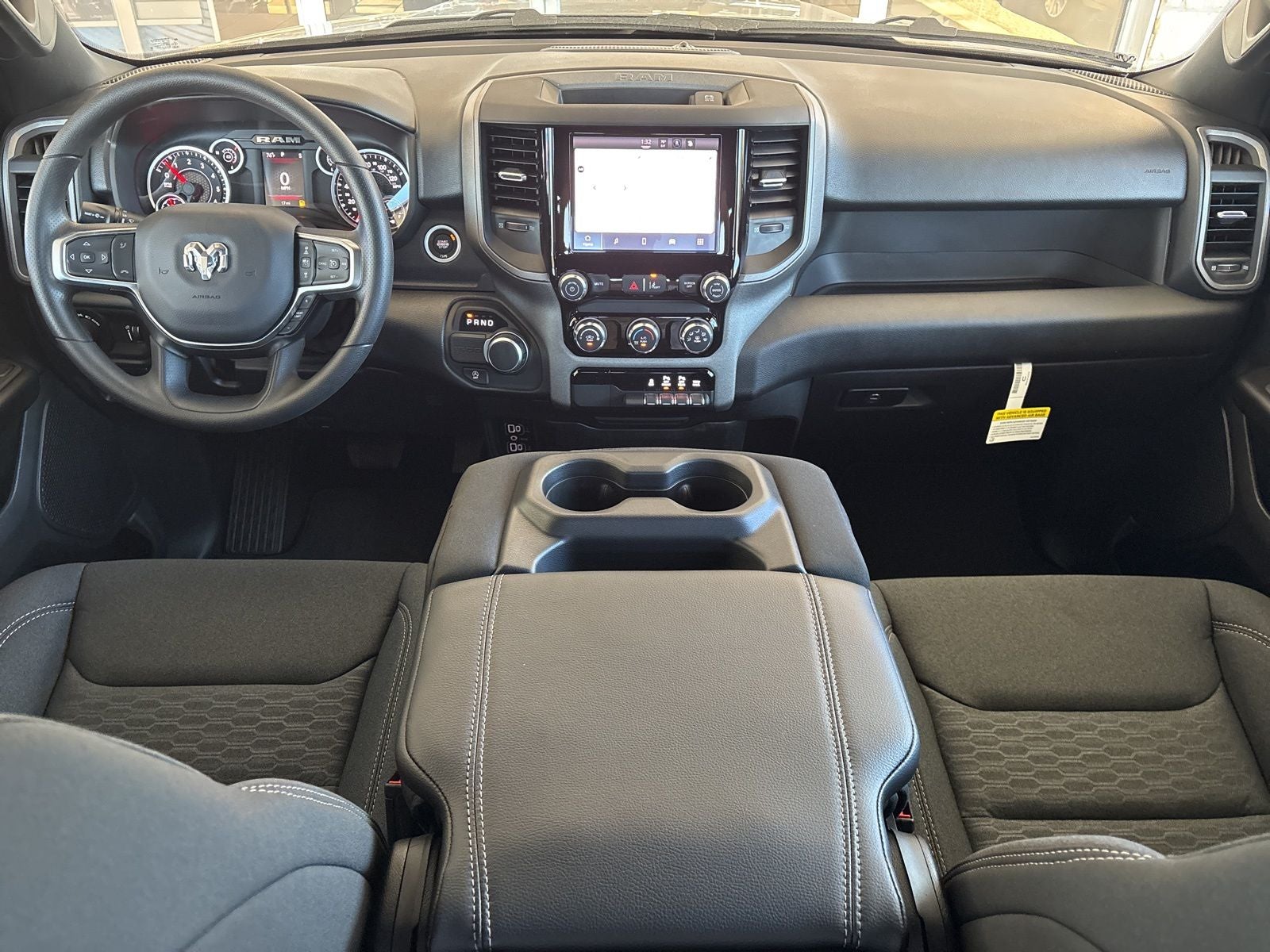 2026 RAM Ram 1500 RAM 1500 EXPRESS QUAD CAB 4X2 6'4' BOX