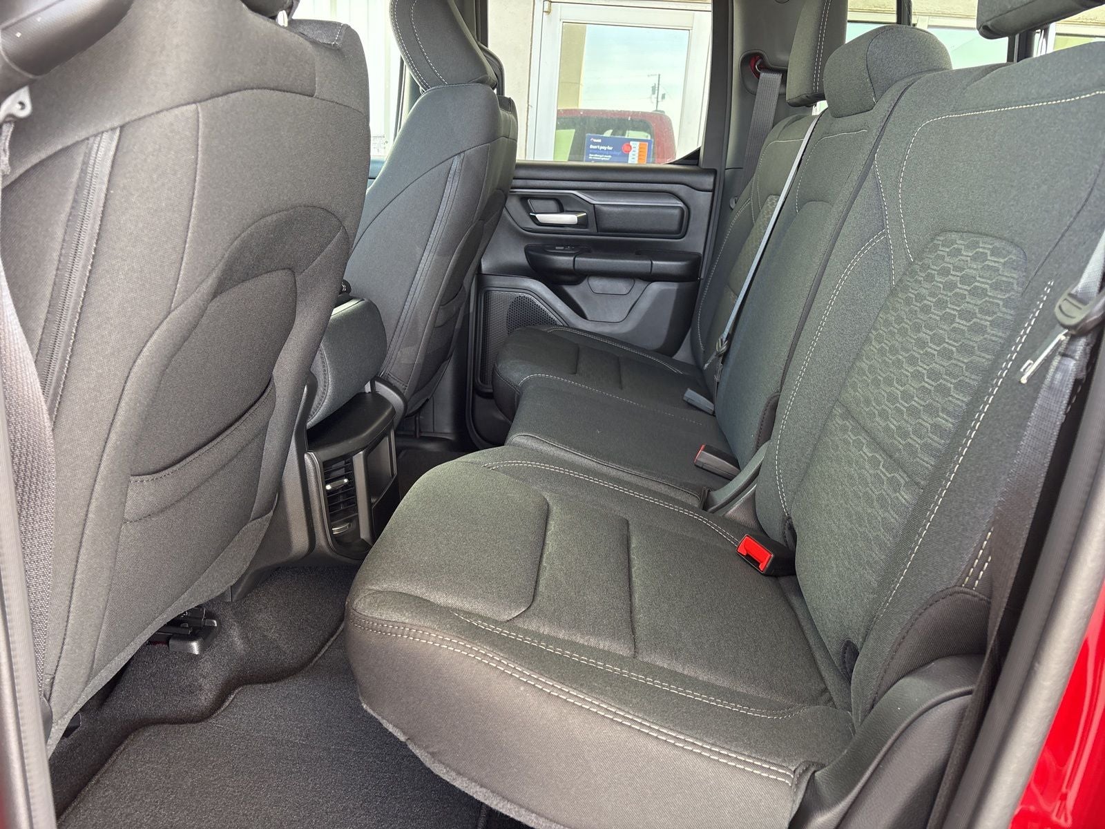 2026 RAM Ram 1500 RAM 1500 EXPRESS QUAD CAB 4X2 6'4' BOX