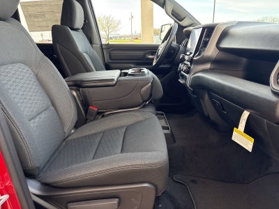 2026 RAM Ram 1500 RAM 1500 EXPRESS QUAD CAB 4X2 6'4' BOX