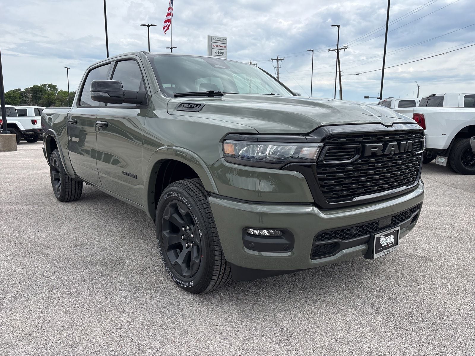 2026 RAM Ram 1500 RAM 1500 LONE STAR CREW CAB 4X4 5'7' BOX