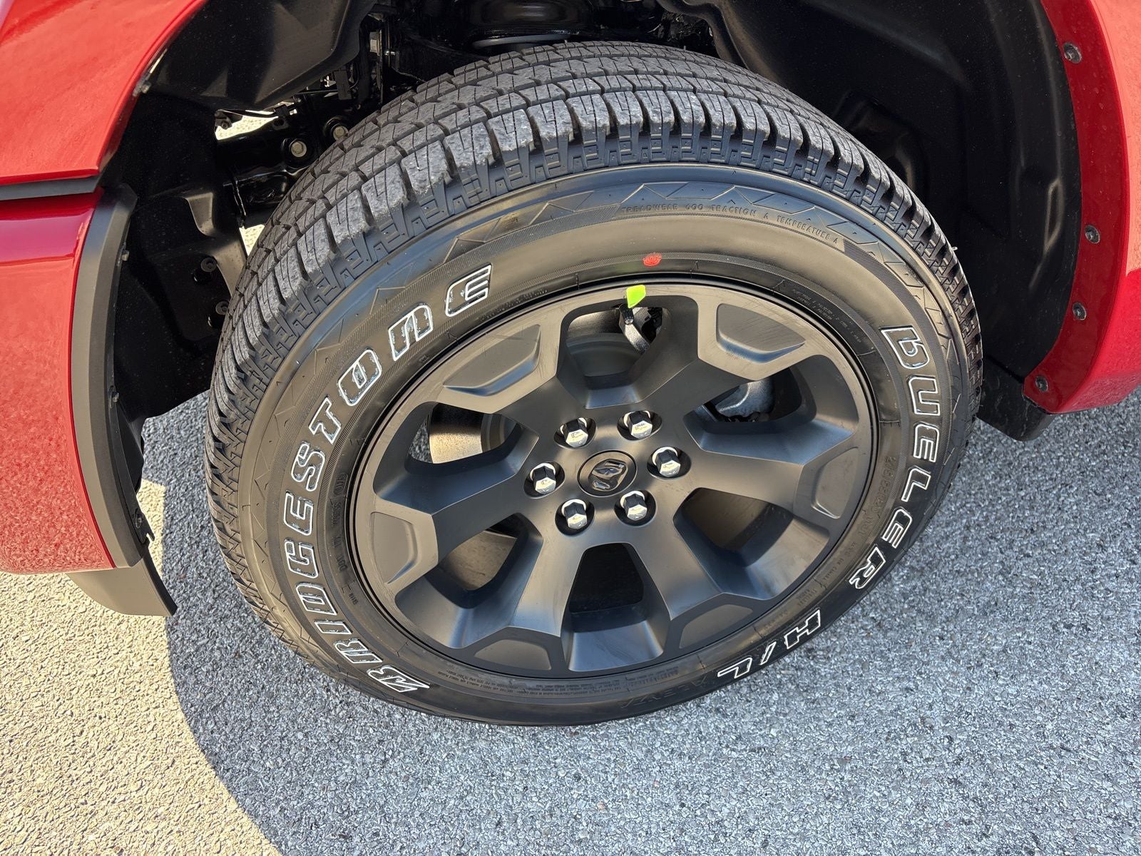 2026 RAM Ram 1500 RAM 1500 LONE STAR CREW CAB 4X4 5'7' BOX