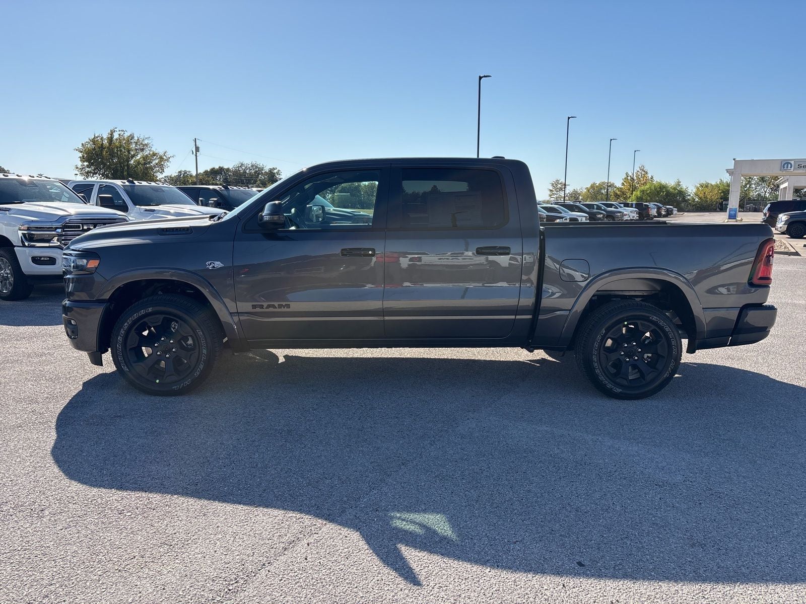 2026 RAM Ram 1500 RAM 1500 LONE STAR CREW CAB 4X4 5'7' BOX