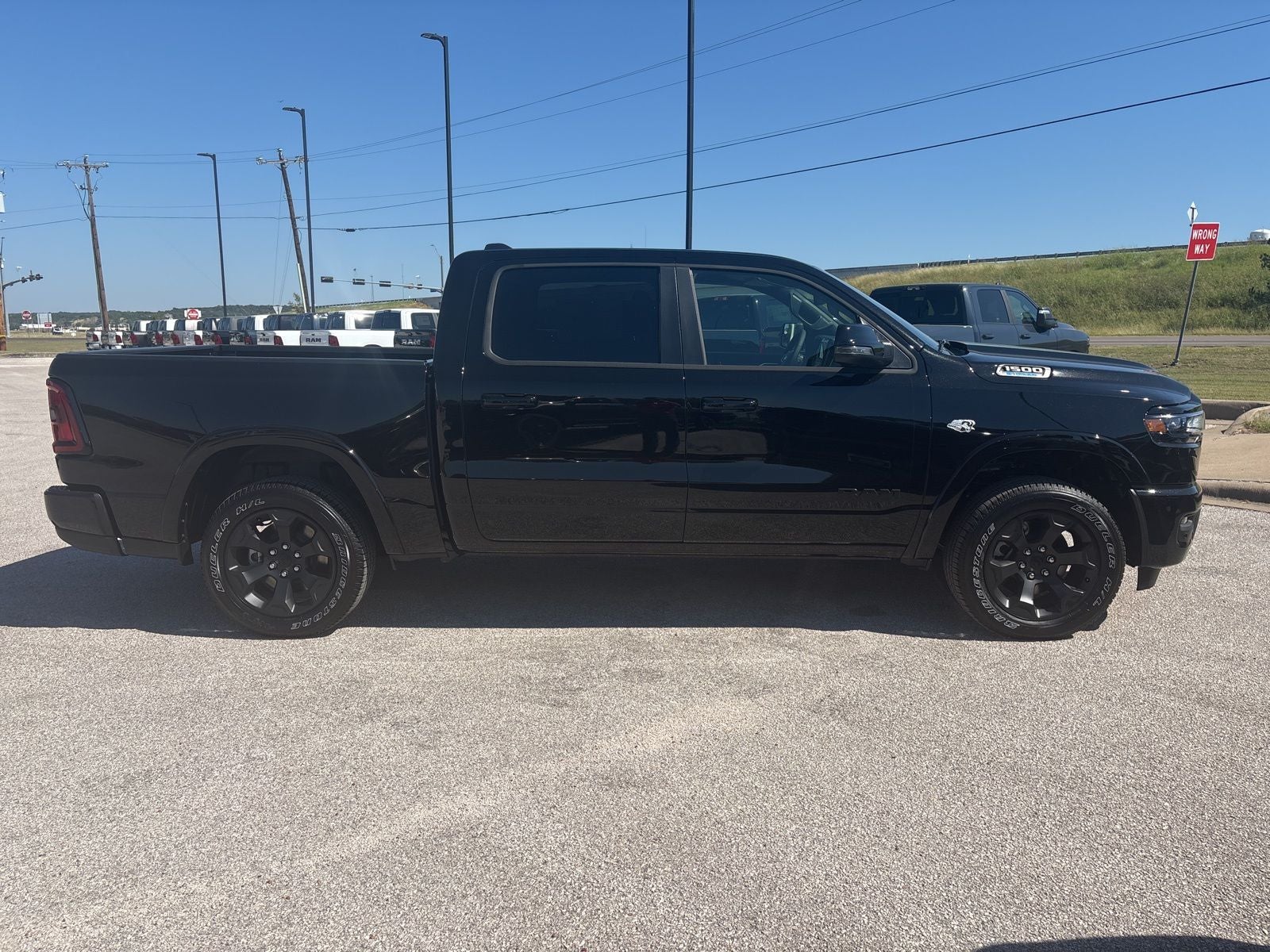 2026 RAM Ram 1500 RAM 1500 LONE STAR CREW CAB 4X4 5'7' BOX