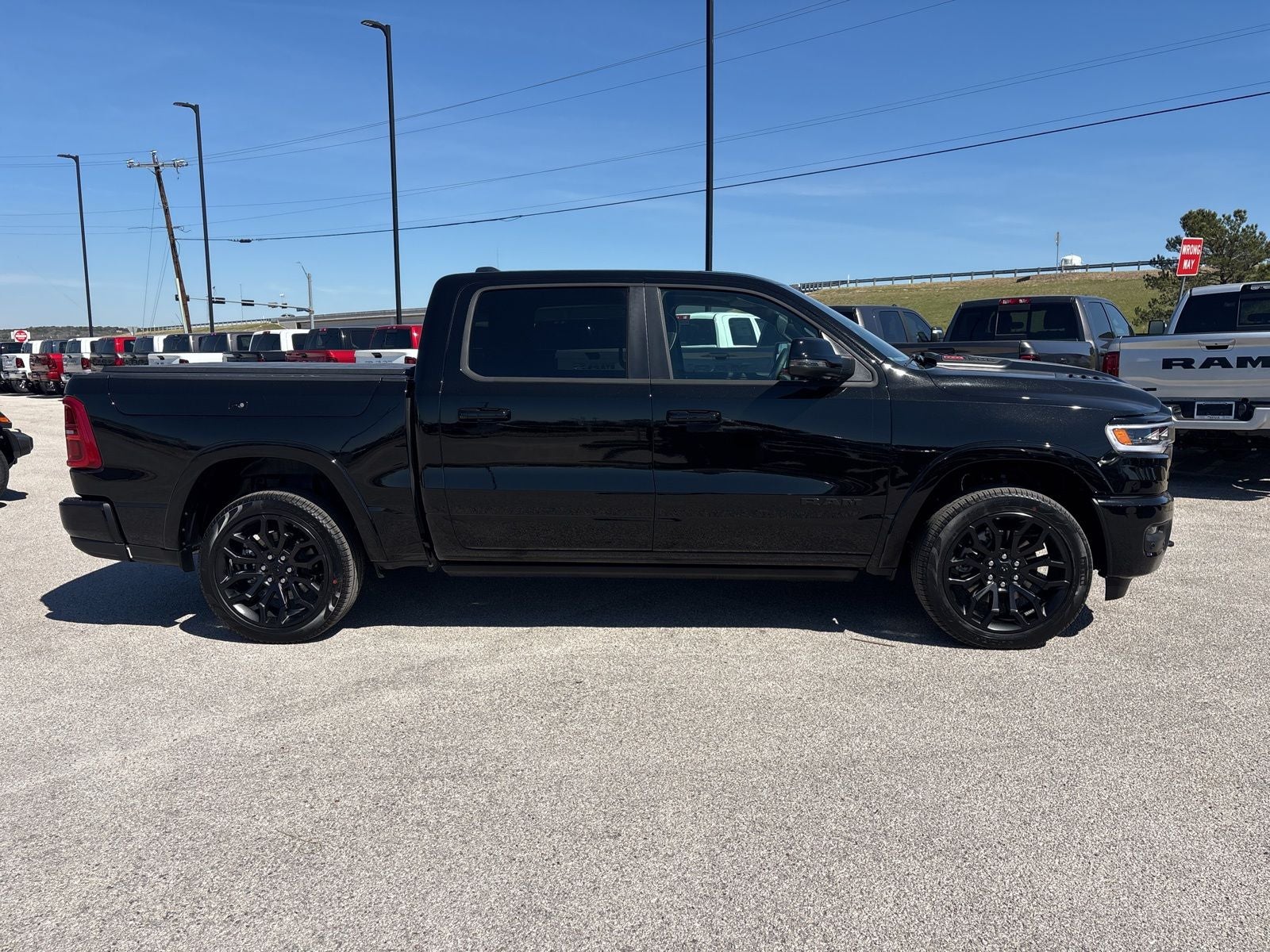 2026 RAM Ram 1500 RAM 1500 LIMITED CREW CAB 4X4 5'7' BOX