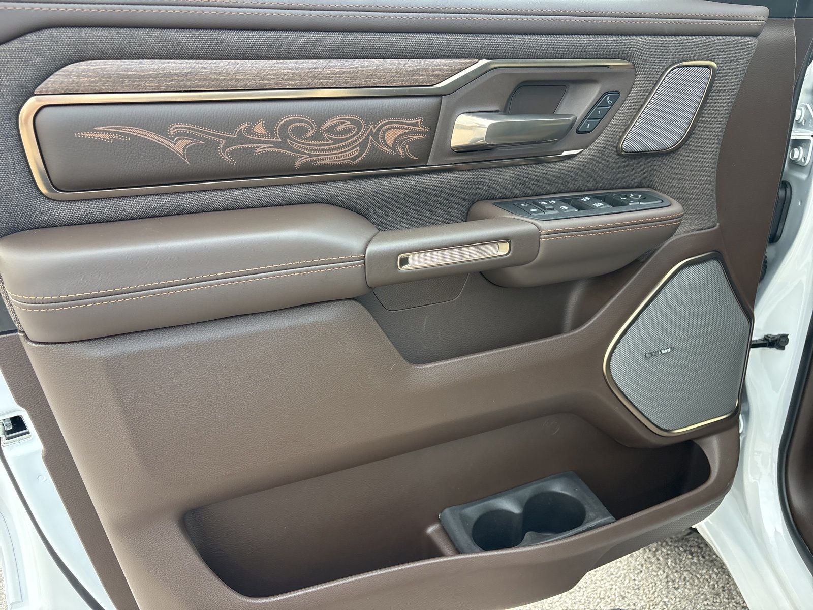 2026 RAM Ram 1500 RAM 1500 LIMITED LONGHORN CREW CAB 4X4 5'7' BOX