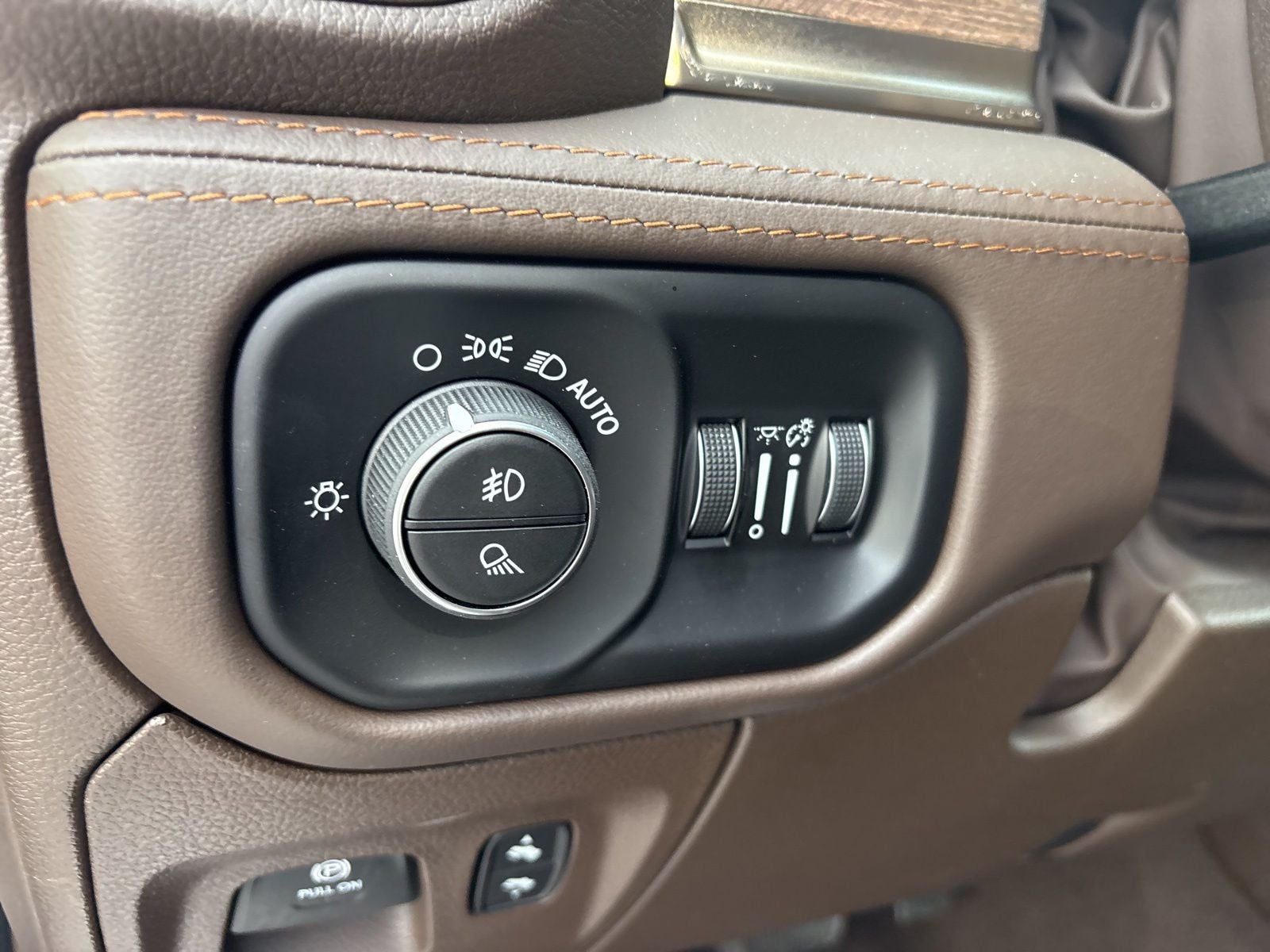2026 RAM Ram 1500 RAM 1500 LIMITED LONGHORN CREW CAB 4X4 5'7' BOX