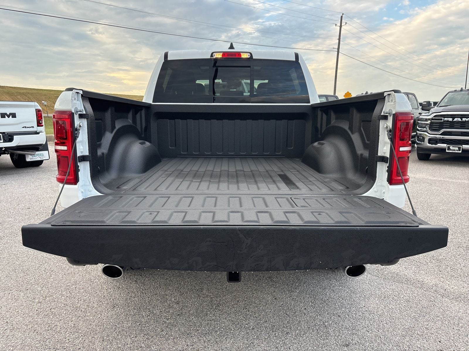 2026 RAM Ram 1500 RAM 1500 LIMITED LONGHORN CREW CAB 4X4 5'7' BOX