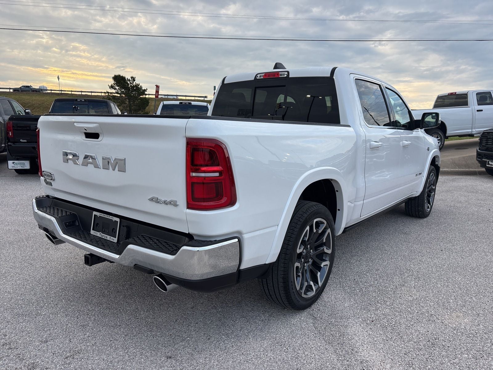 2026 RAM Ram 1500 RAM 1500 LIMITED LONGHORN CREW CAB 4X4 5'7' BOX