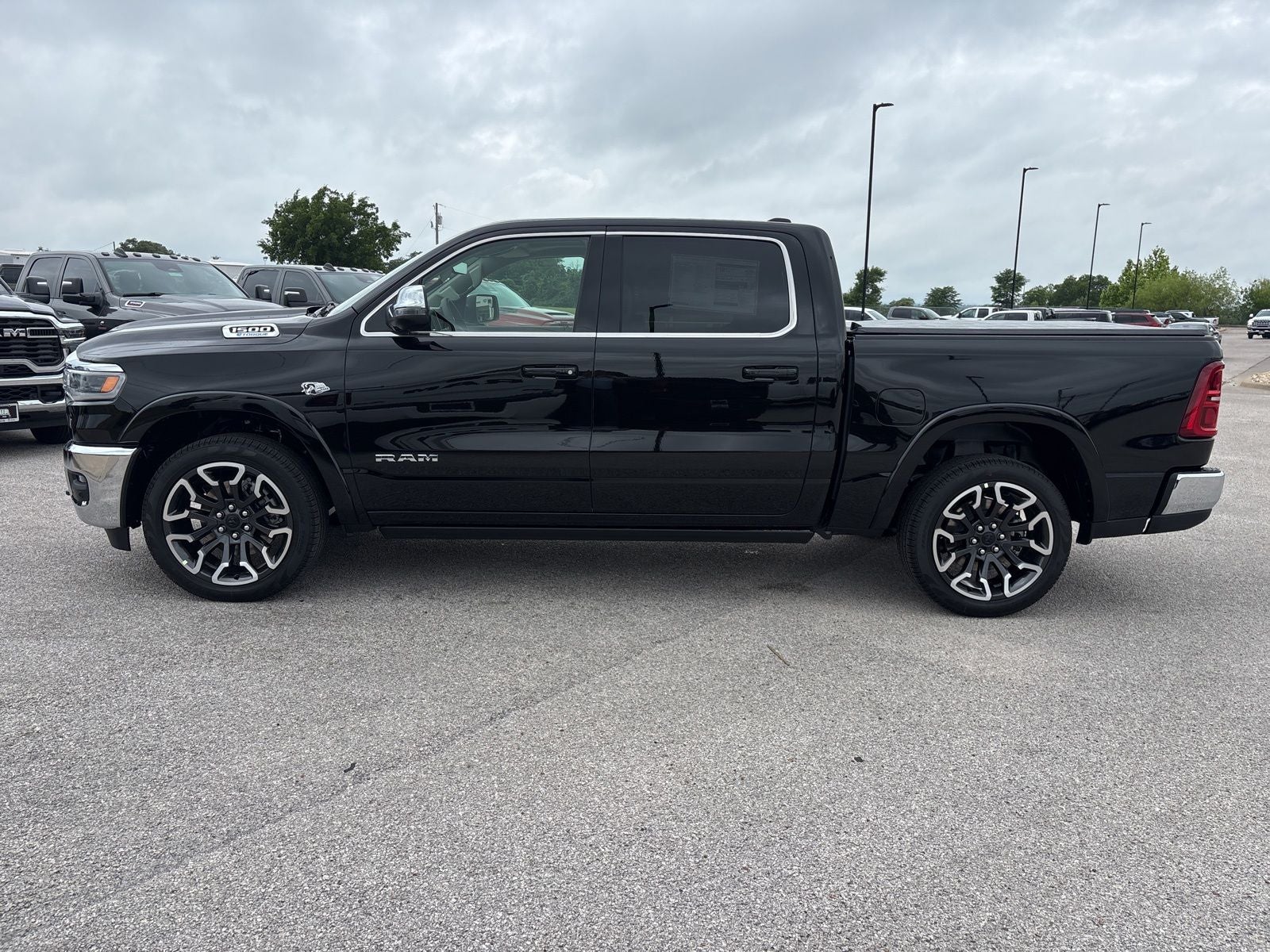 2026 RAM Ram 1500 RAM 1500 LIMITED LONGHORN CREW CAB 4X4 5'7' BOX
