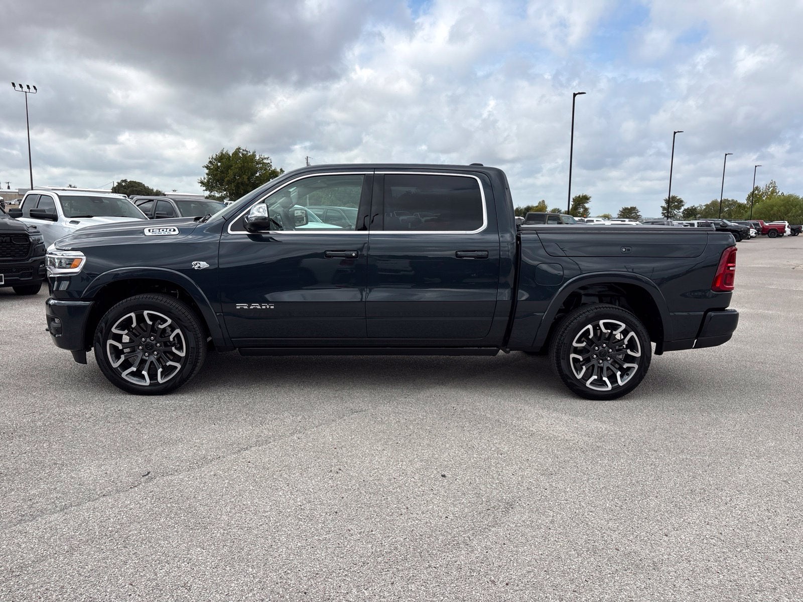 2027 RAM Ram 1500 RAM 1500 LIMITED LONGHORN CREW CAB 4X4 5'7' BOX