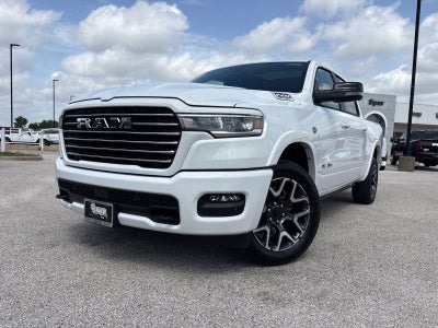 2026 RAM Ram 1500 RAM 1500 LARAMIE CREW CAB 4X4 5'7' BOX
